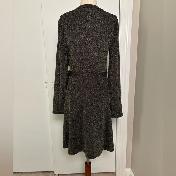 BCBGMAXAZRIA Metallic Gold Wrap Dress Size M - Picture 3 of 8